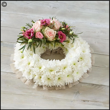 Traditional Wreath - two colours to choose  from