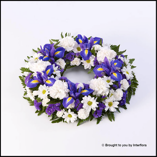 Classic Wreath, Blue & White